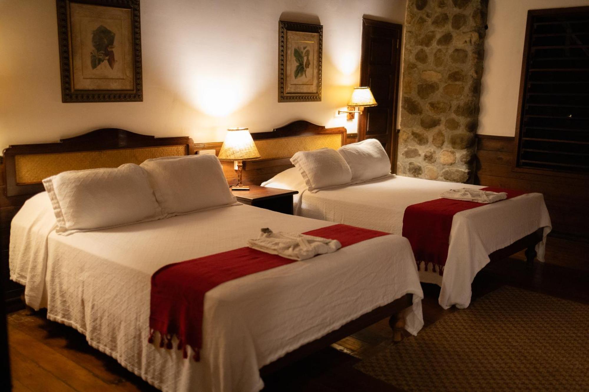 The Lodge & Spa At Pico Bonito El Pino Dış mekan fotoğraf