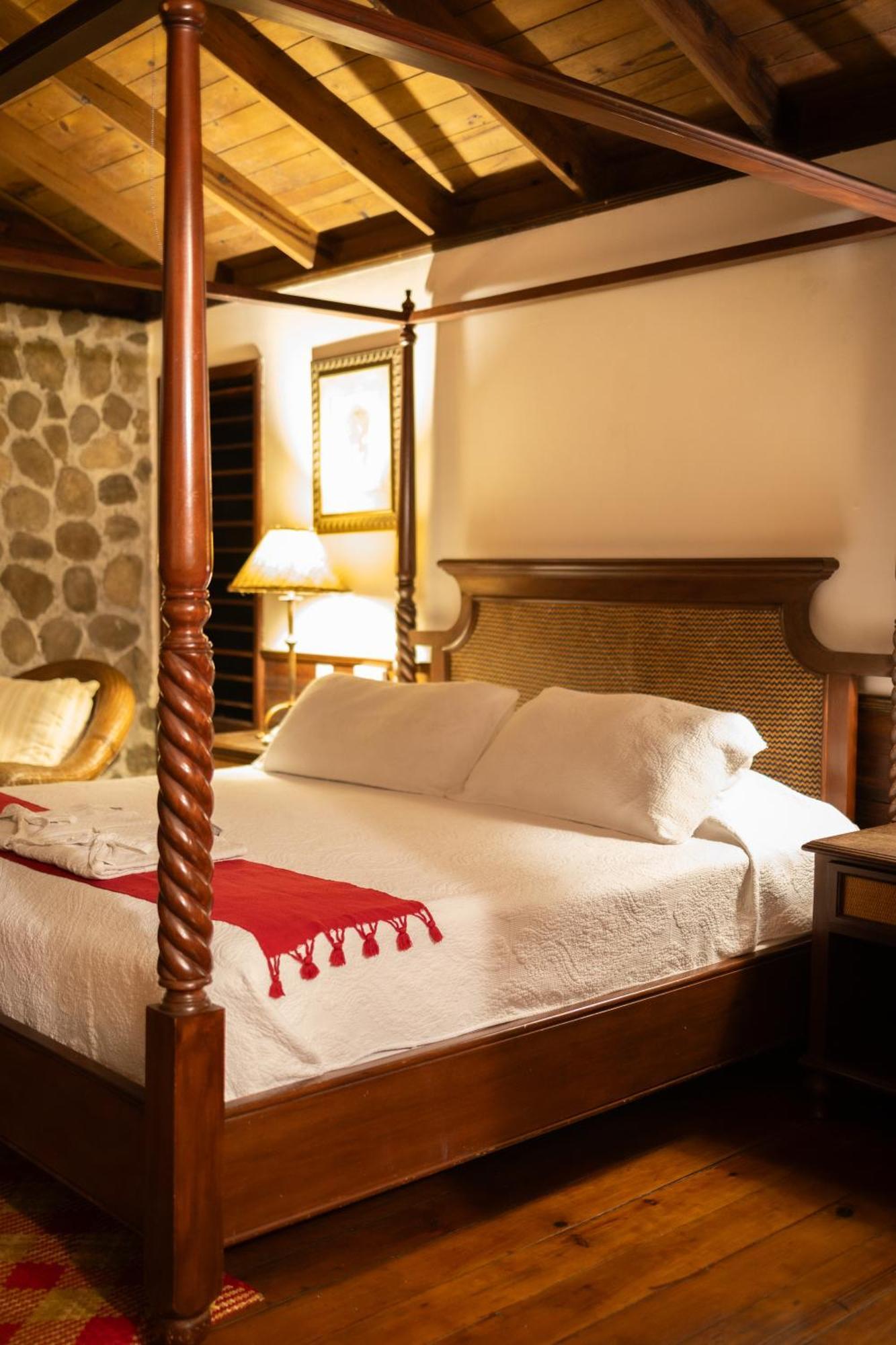The Lodge & Spa At Pico Bonito El Pino Dış mekan fotoğraf